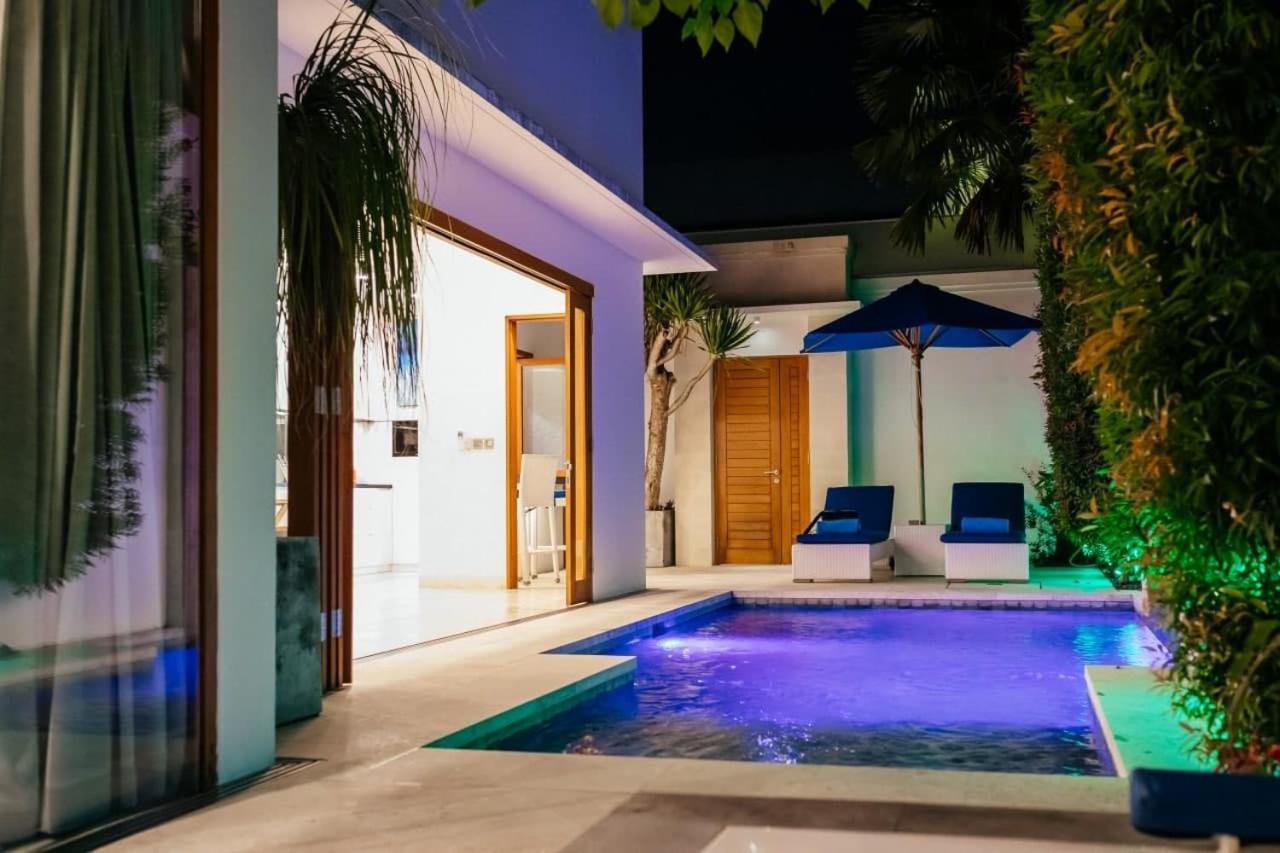 Kamil Villas Seminyak  Exterior photo