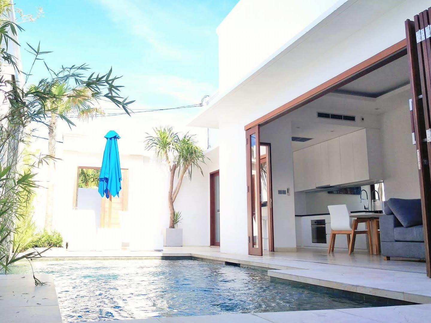 Kamil Villas Seminyak  Exterior photo